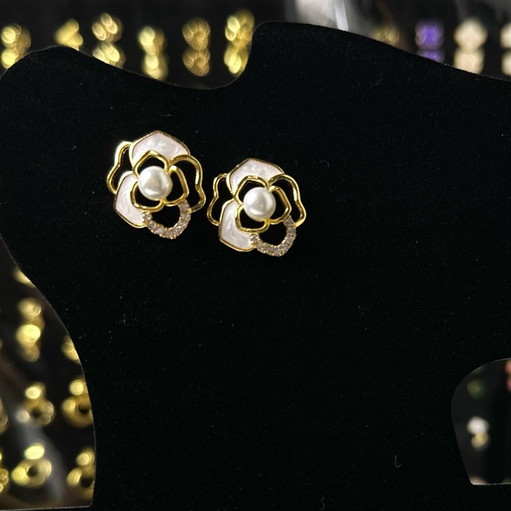 ✨ Stainless Steel Timeless Fashion Jewelry ✨